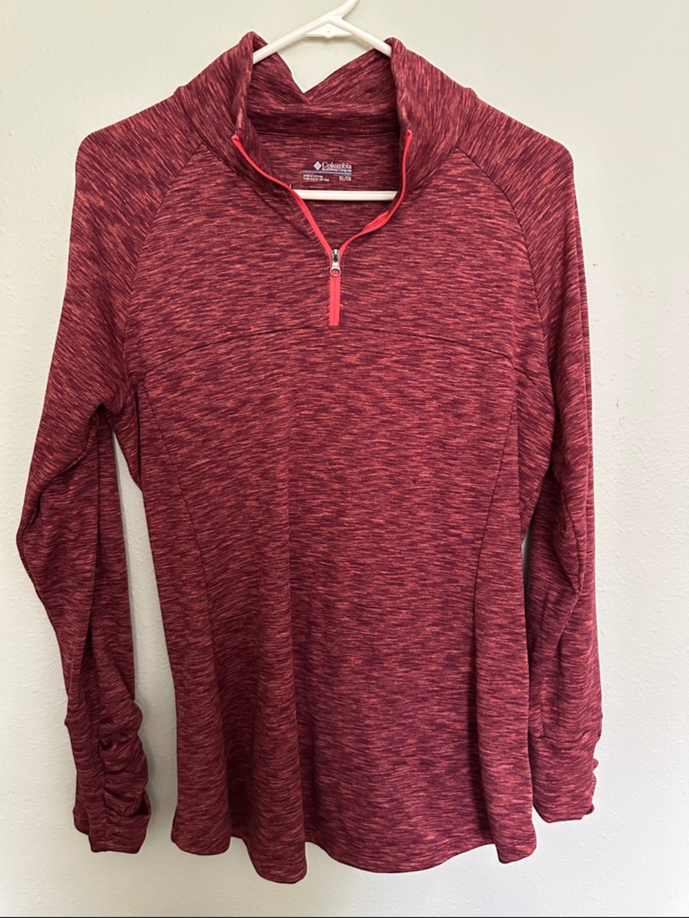Columbia Women's Heathered  Quarter-Zip Pullover